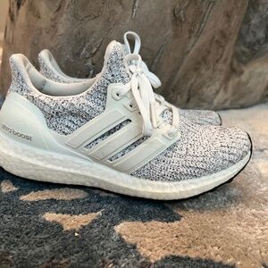 Adidas Ultra Boost size 5